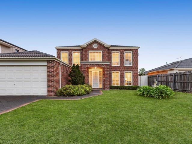 House for sale in Taylors Lakes, Melbourne