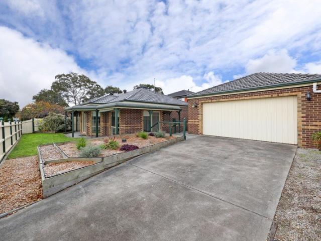 House for rent in Camerons Creek, Victoria