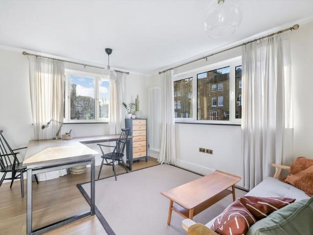 House for rent in London Borough of Islington, Greater London