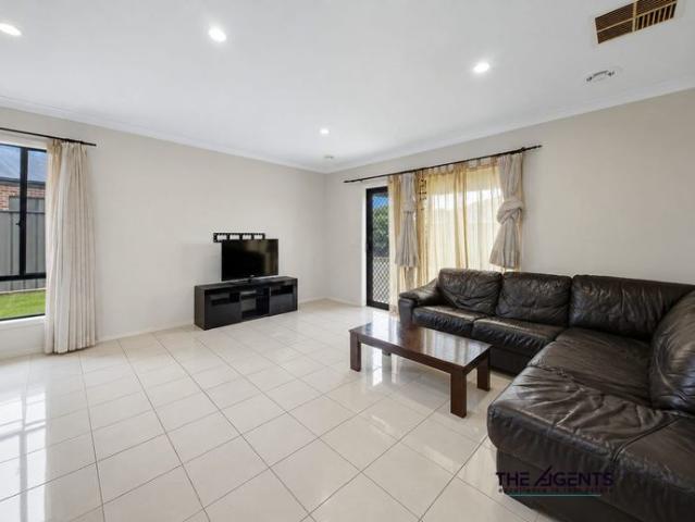 House for rent in Tarneit Gardens, Melbourne