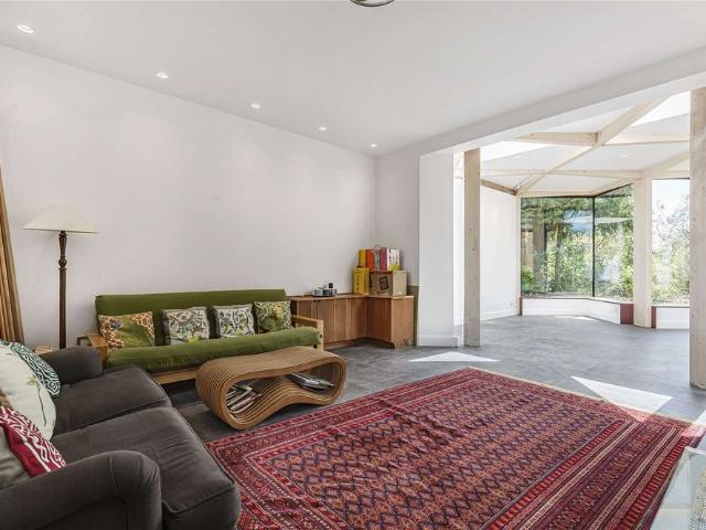 House for rent in London Borough of Merton, Greater London