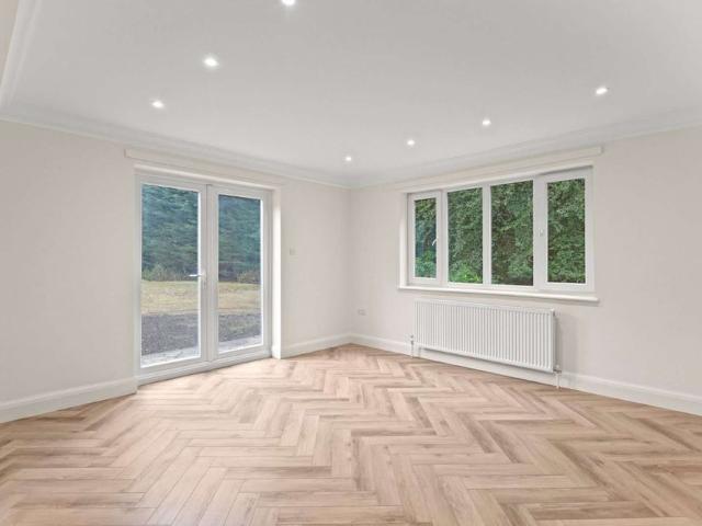 House for rent in Sunningdale, Windsor and Maidenhead