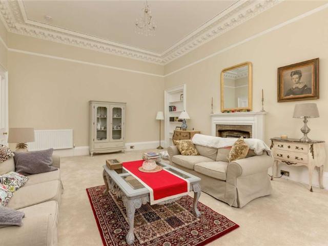 Apartment for rent in Haymarket, Scotland