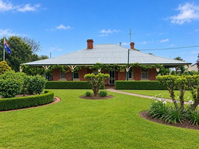 House for sale in Jerilderie, Murrumbidgee Council