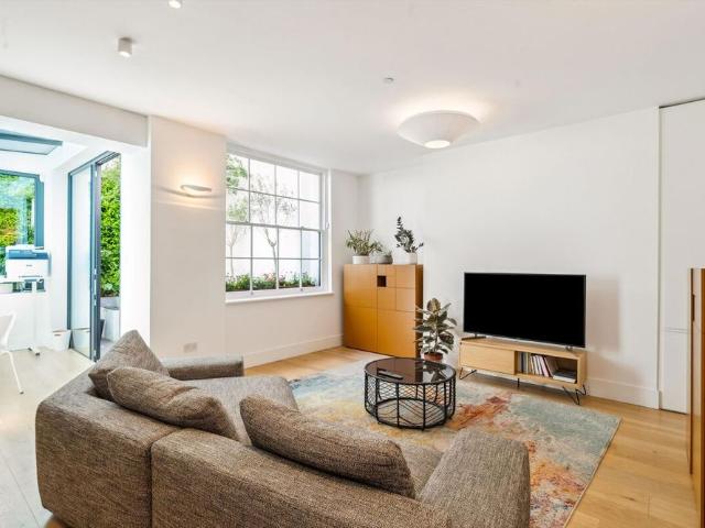 Apartment for rent in Knightsbridge, Greater London