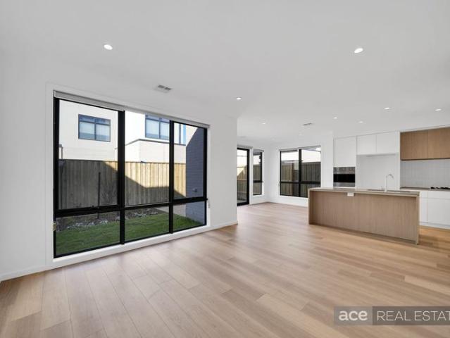 Townhouse for rent in Camerons Creek, Victoria