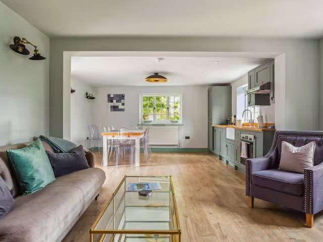 House for rent in Brompton, Greater London