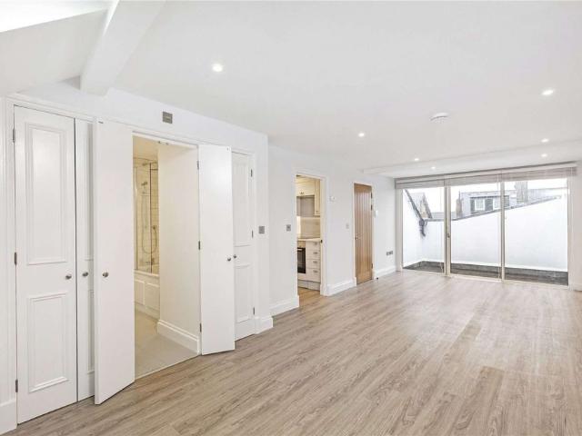 Studio for rent in Wimbledon Village, Greater London