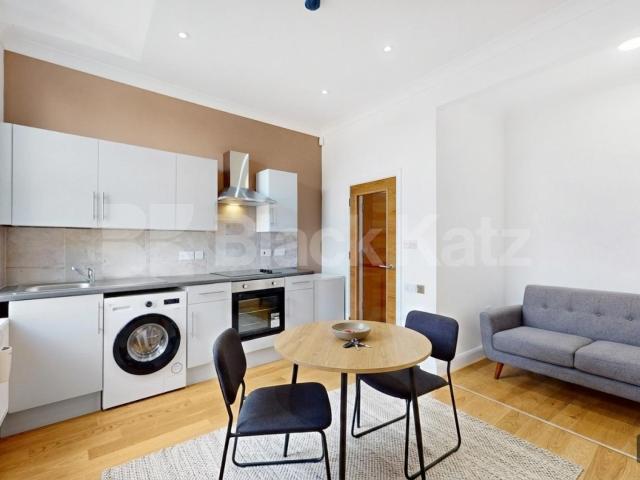 Apartment for rent in Willesden Green, Greater London