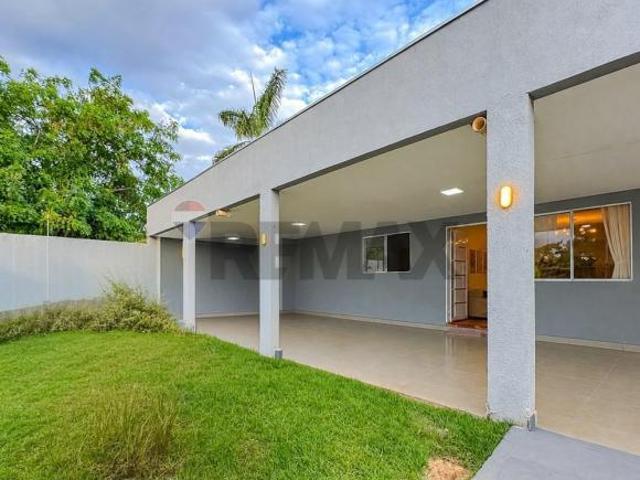 Casa venda em Lago Norte, Região Geográfica Intermediária do Distrito Federal