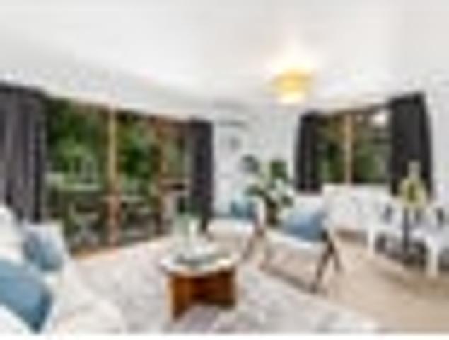 Apartment for sale in Days Bay, Wellington