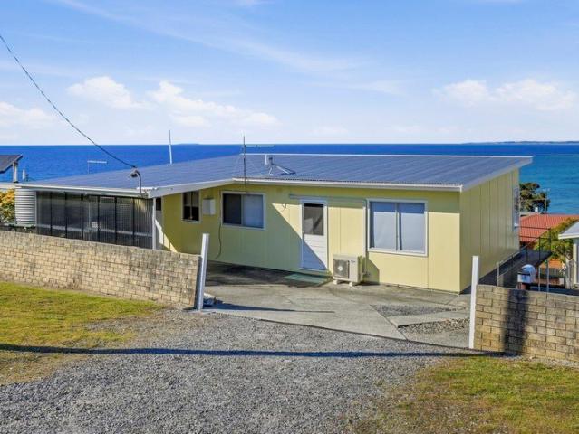 House for sale in Weymouth, George Town