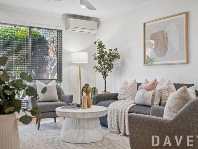 Villa for sale in Stirling, Western Australia