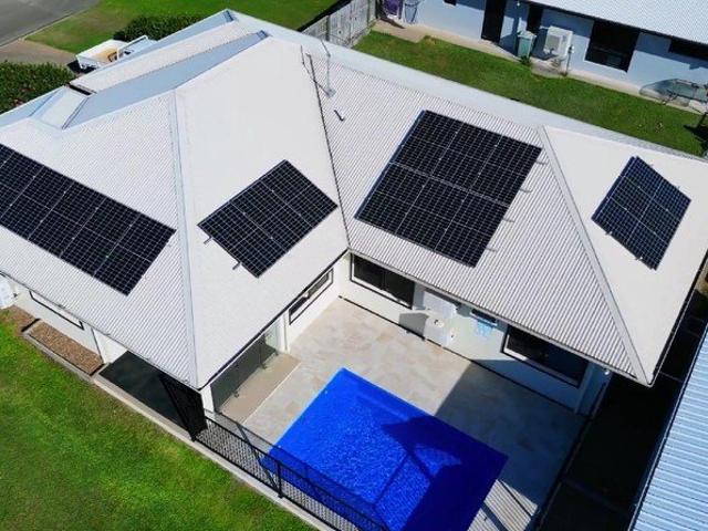 House for sale in Bushland Beach, Queensland