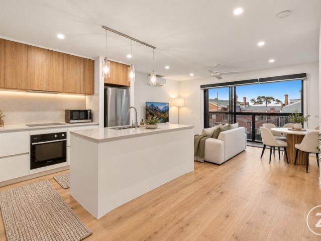 Townhouse for sale in Camerons Creek, Victoria