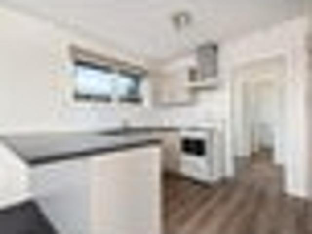 House for sale in Chaslands, Canterbury