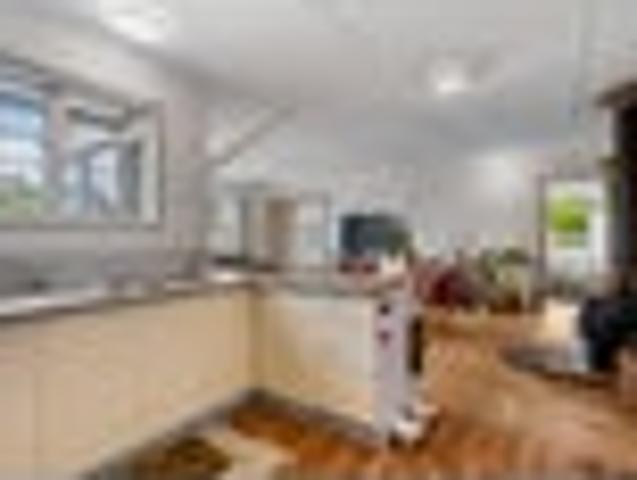 House for sale in Otakou