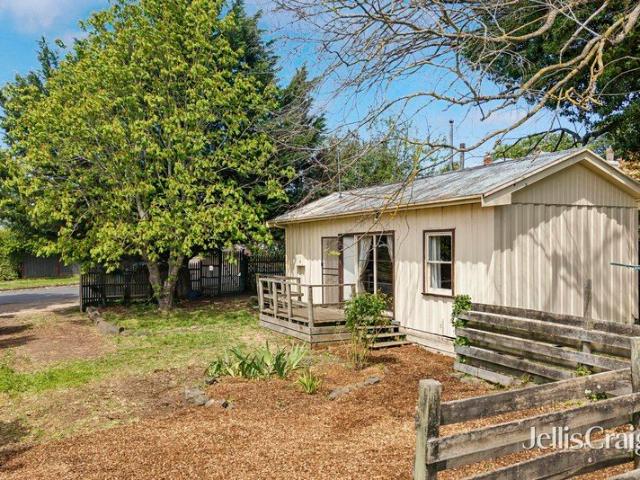 House for sale in Kyneton, Shire of Macedon Ranges