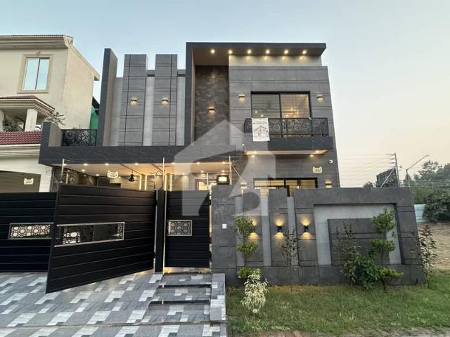 House for sale in لاہور, لاہور ڈویژن