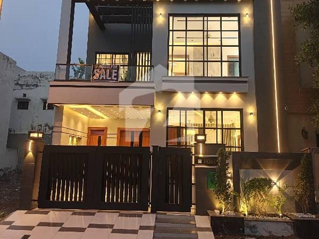 House for sale in لاہور, لاہور ڈویژن