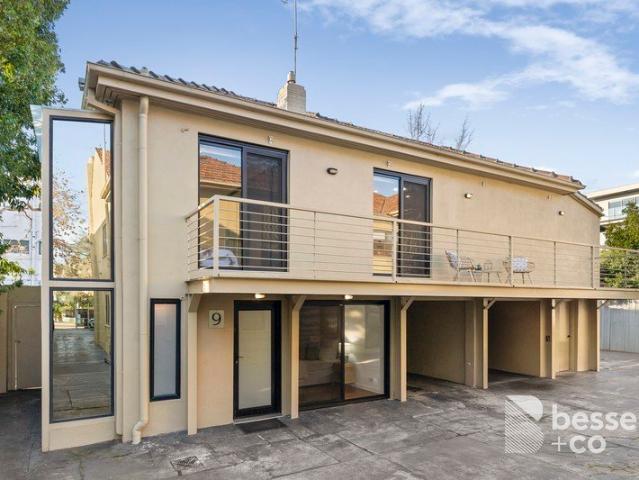 Townhouse for sale in Camerons Creek, Victoria