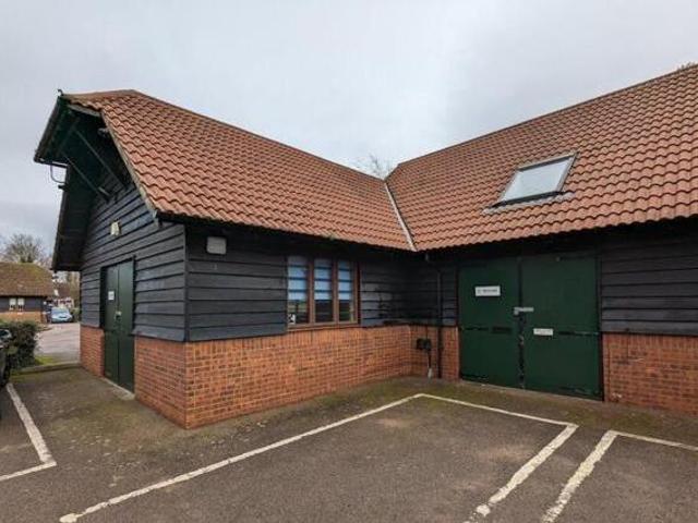 House for rent in Surrey, England