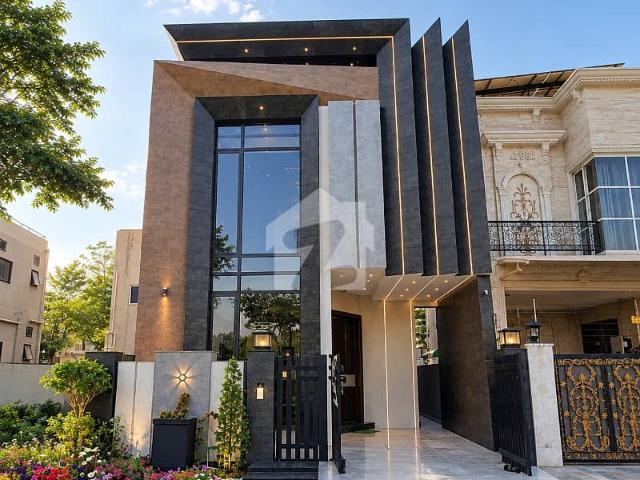 House for sale in لاہور, لاہور ڈویژن