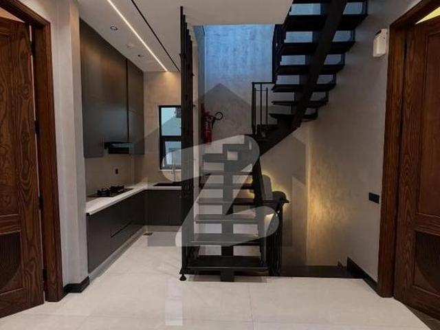 House for sale in لاہور, لاہور ڈویژن