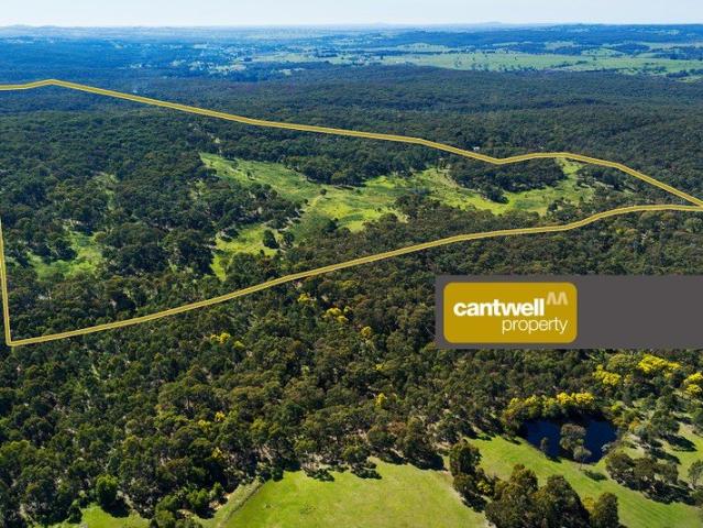 Land for sale in Drummond North, Victoria