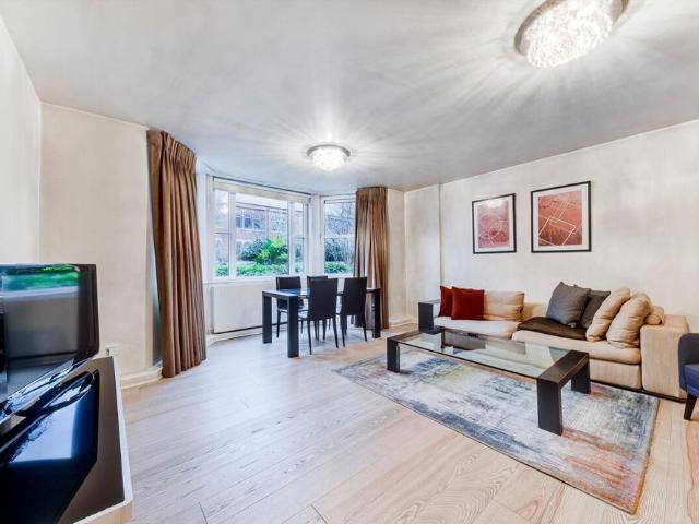 Apartment for rent in St. John's Wood, Greater London