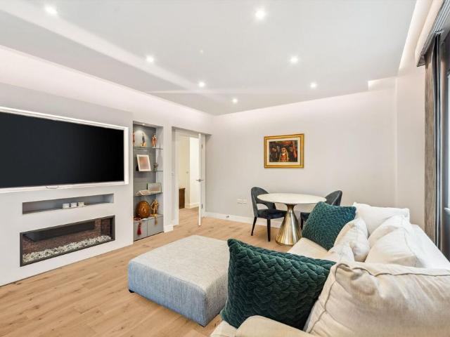 Apartment for rent in Royal Borough of Kensington and Chelsea, Greater London