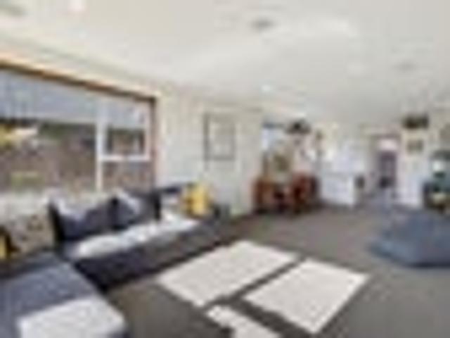 House for sale in Chaslands, Canterbury
