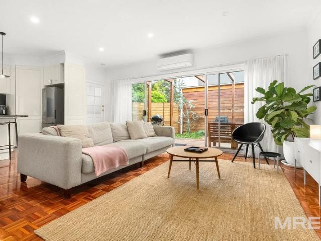 Townhouse for rent in Brighton, Melbourne