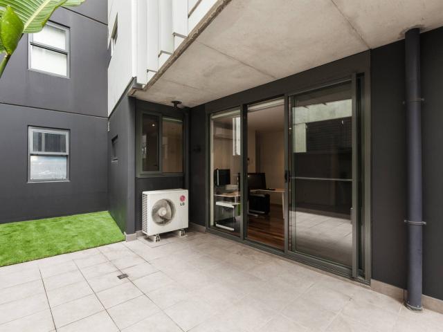 Apartment for rent in Port Melbourne