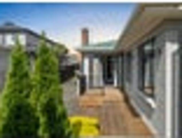 House for sale in Awhitu