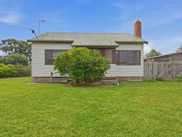 House for sale in Traralgon, Victoria
