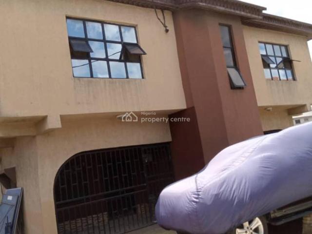 Detached duplex for sale in Ajah, Lagos