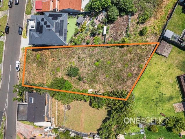 Land for sale in Wollongong West, New South Wales