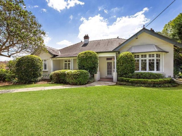 House for sale in Upper North Shore, Sydney