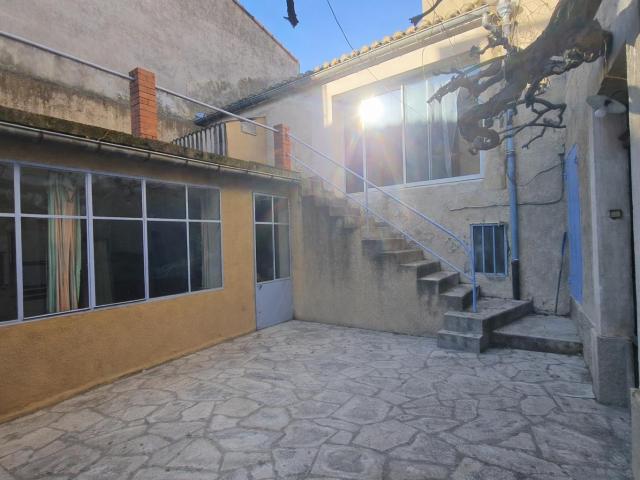 Maison vente à France métropolitaine, Caromb