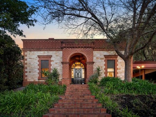 House for sale in Burnside Heights, Victoria