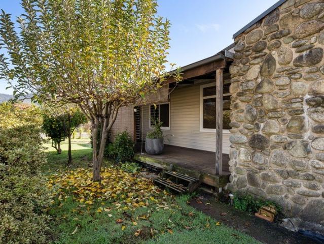 House for sale in Mount Beauty, Victoria