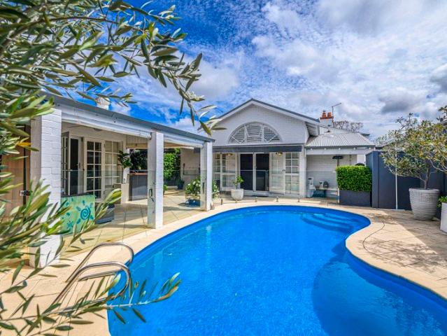 House for sale in South Perth, City of South Perth