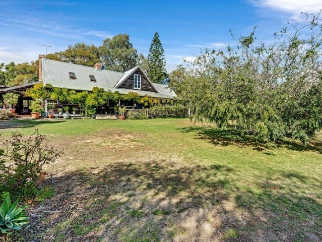 House for sale in Reinscourt, Western Australia