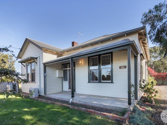 House for sale in Buninyong, Victoria