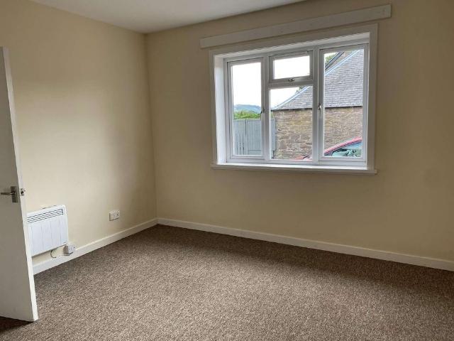 House for rent in Oakbank, Moneydie