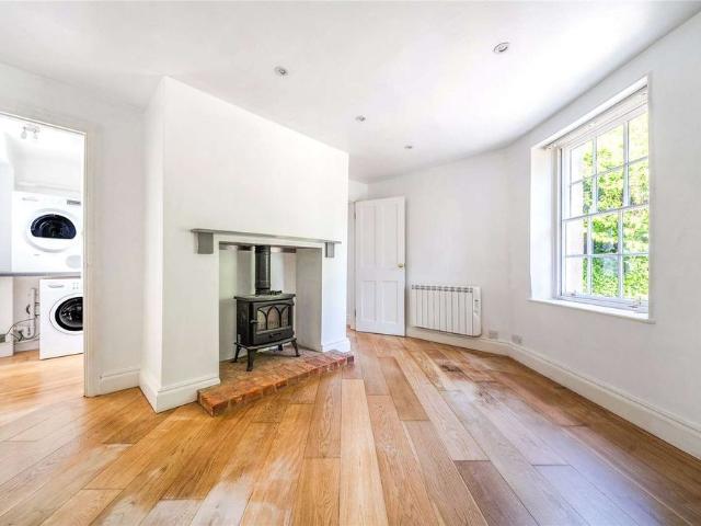 House for rent in The Butts, Kent