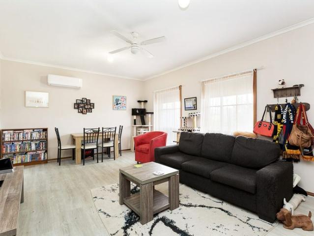 Apartment for rent in Morphett Vale, Adelaide
