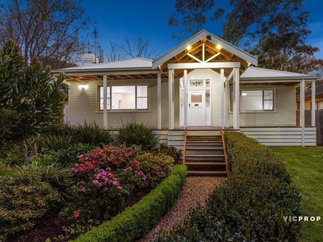 House for sale in Ferntree Gully, Melbourne