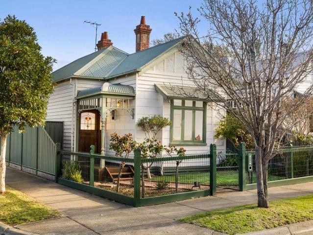 House for sale in Moonee Ponds, Melbourne